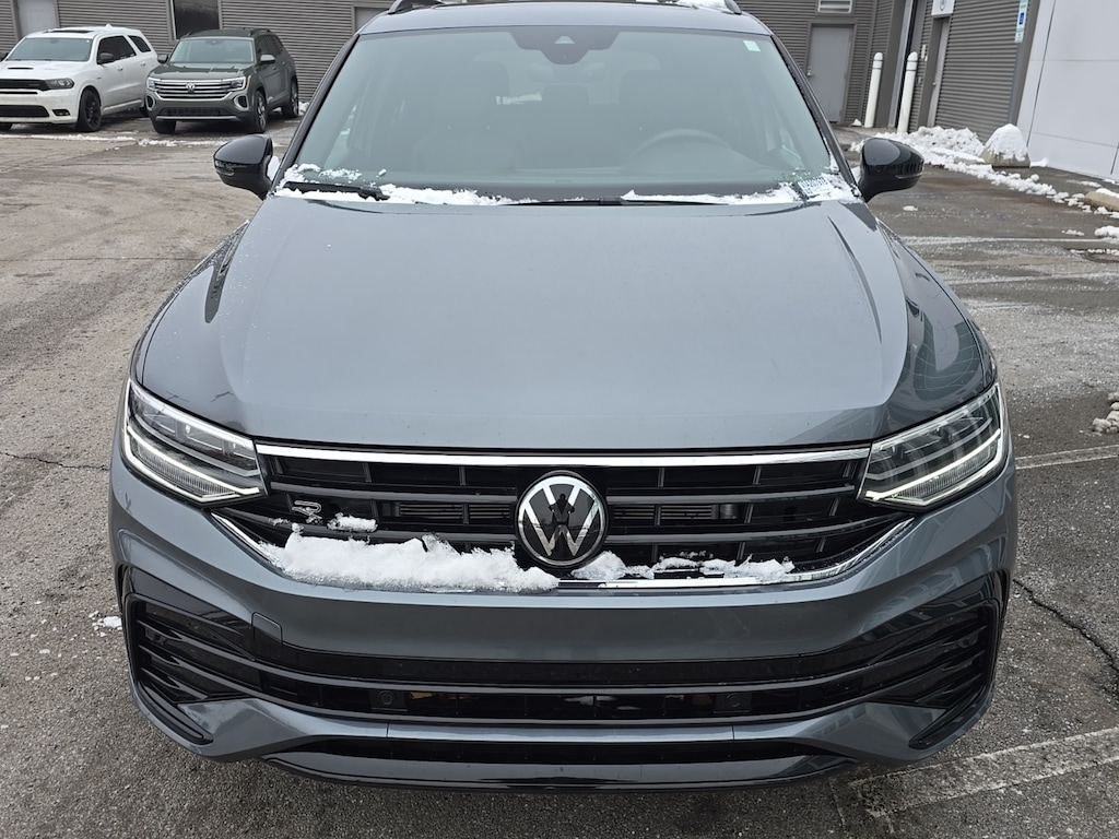 Certified 2024 Volkswagen Tiguan 2.0T SE R-Line Black SUV