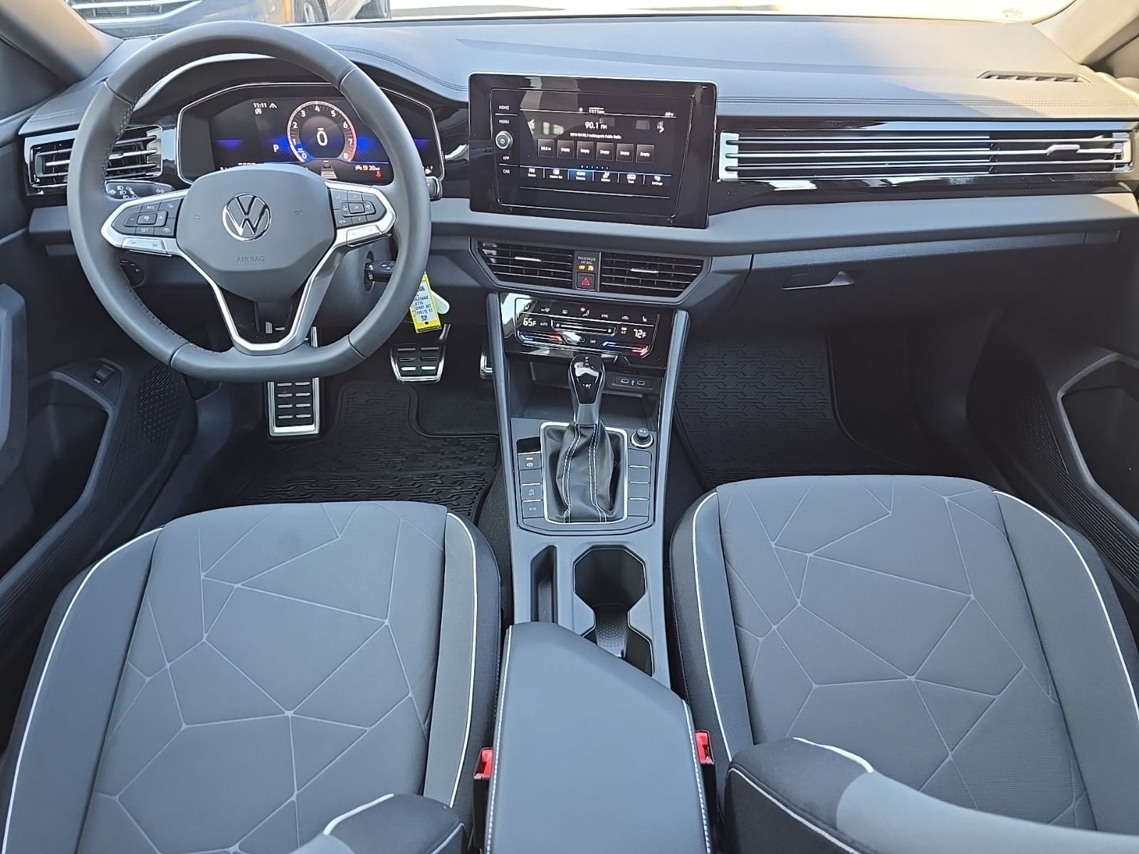 2026 Volkswagen Jetta Sport - Photo 20