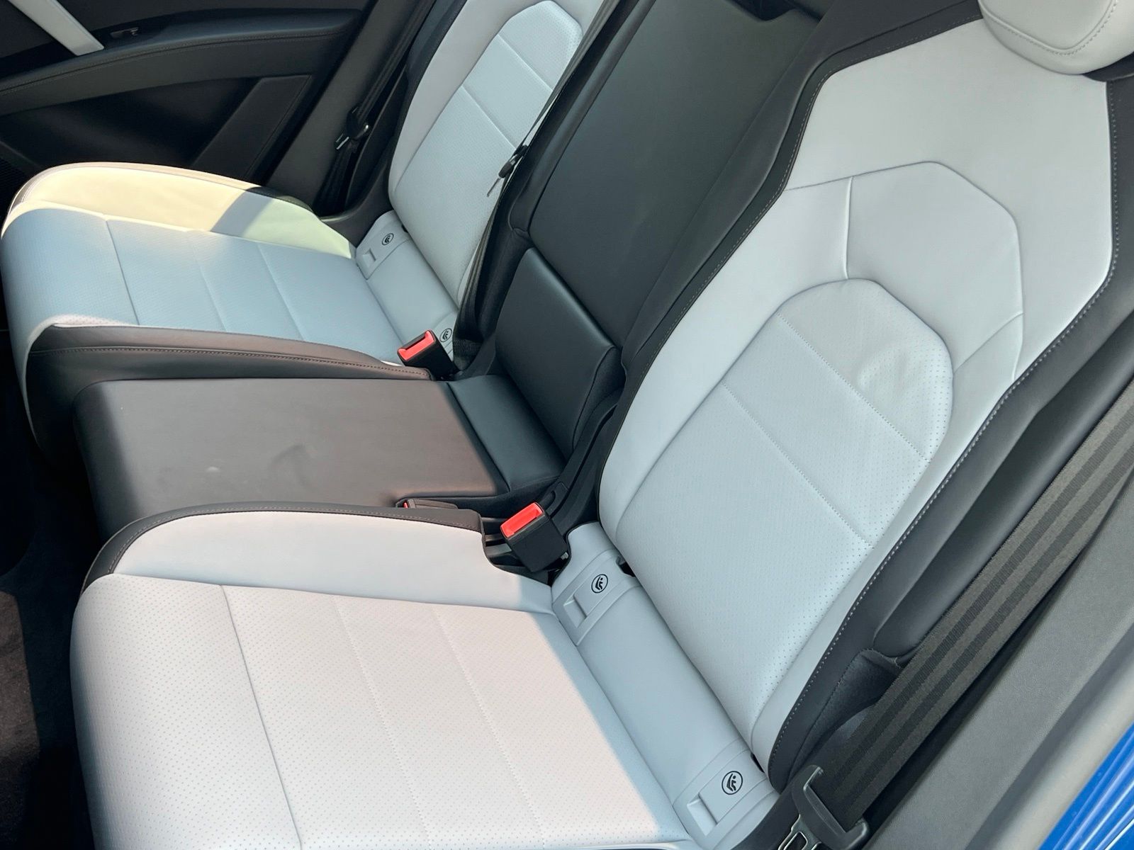 2026 Porsche Cayenne Base - Photo 17