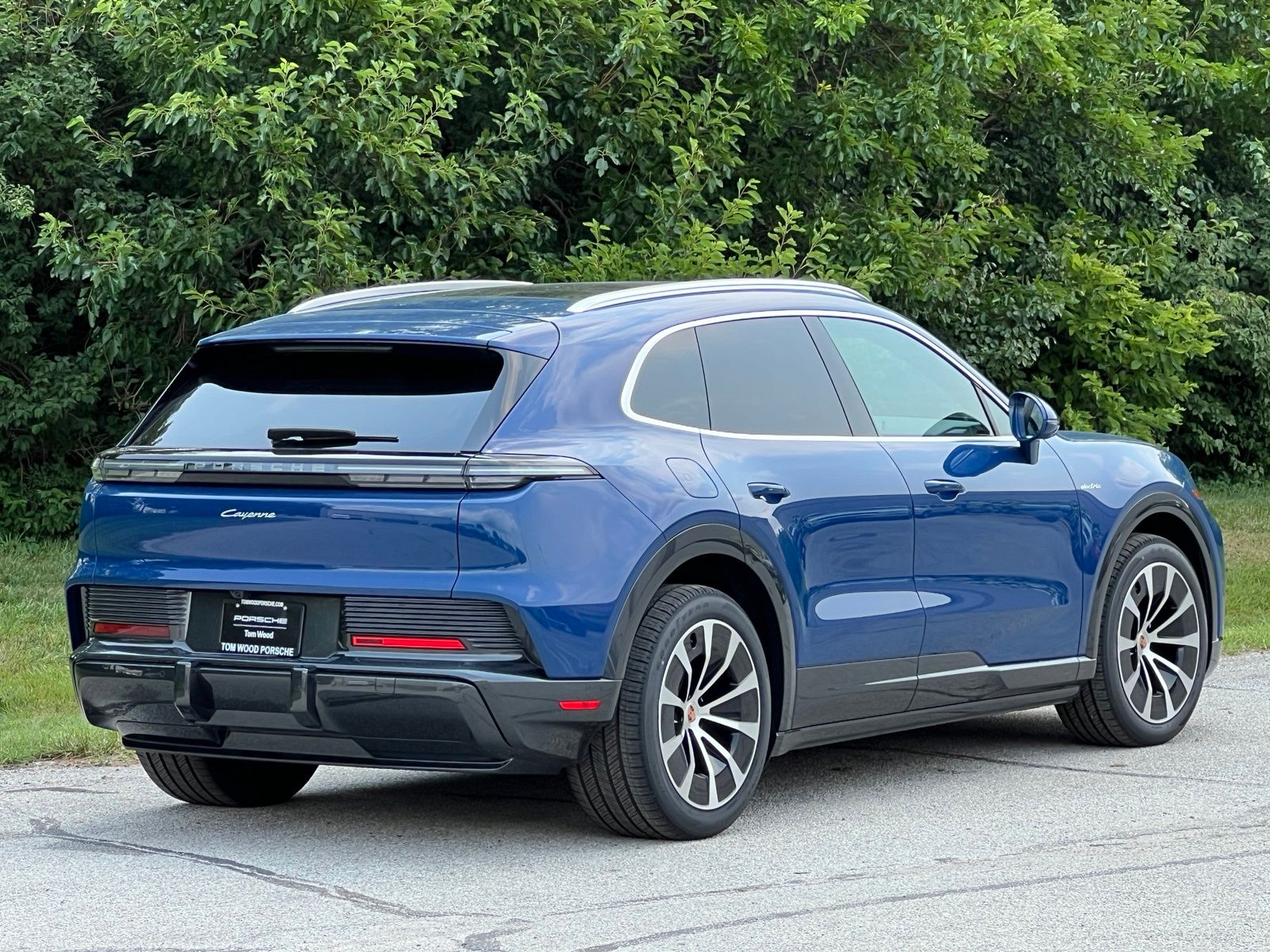 2026 Porsche Cayenne Base - Photo 6