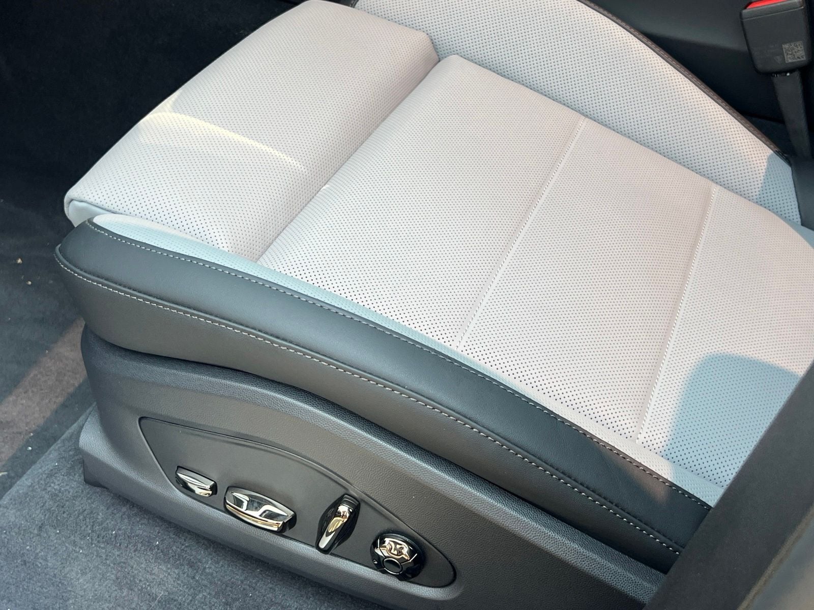 2026 Porsche Cayenne Base - Photo 33