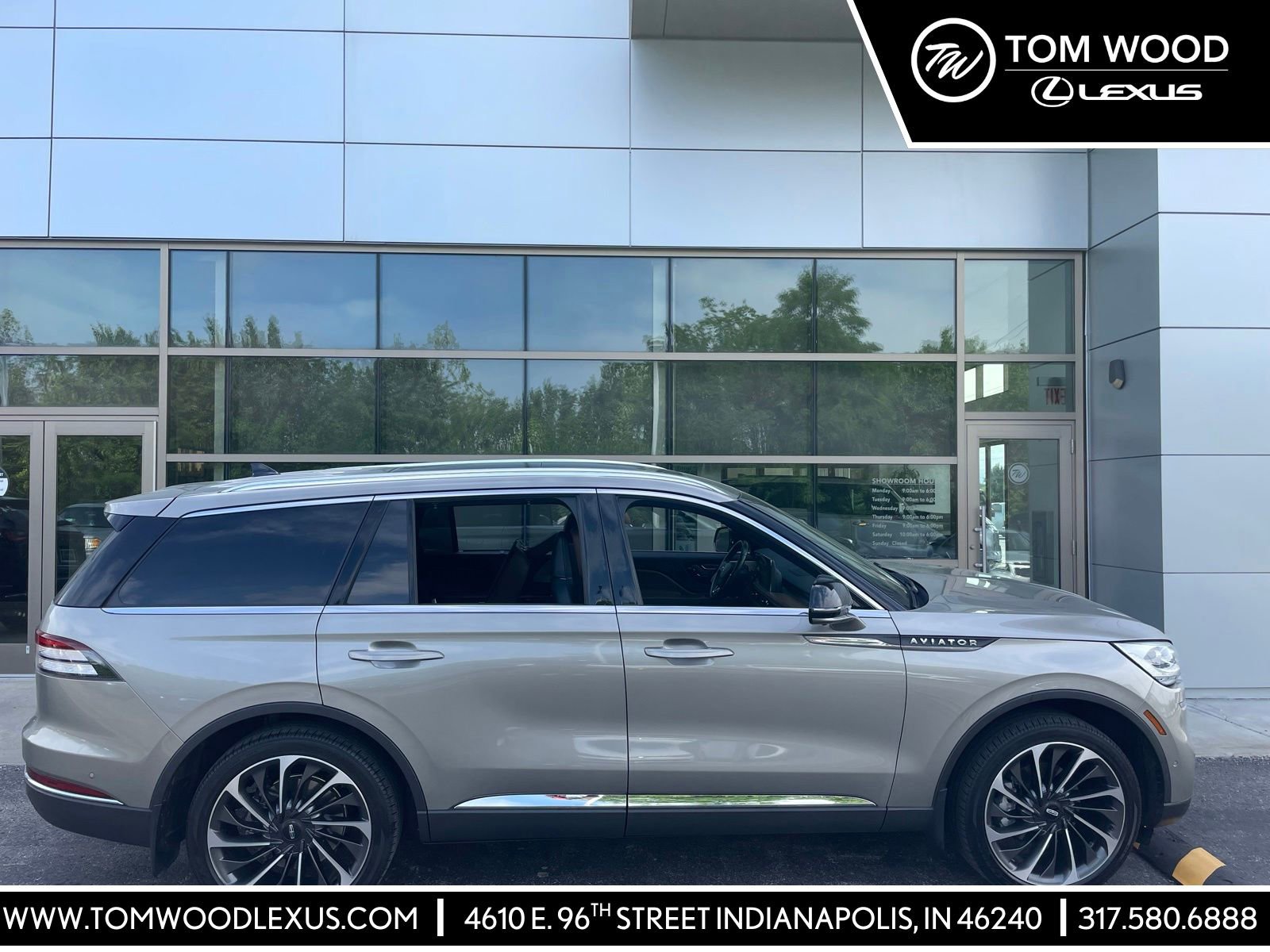 2023 Lincoln Aviator Reserve AWD's photo