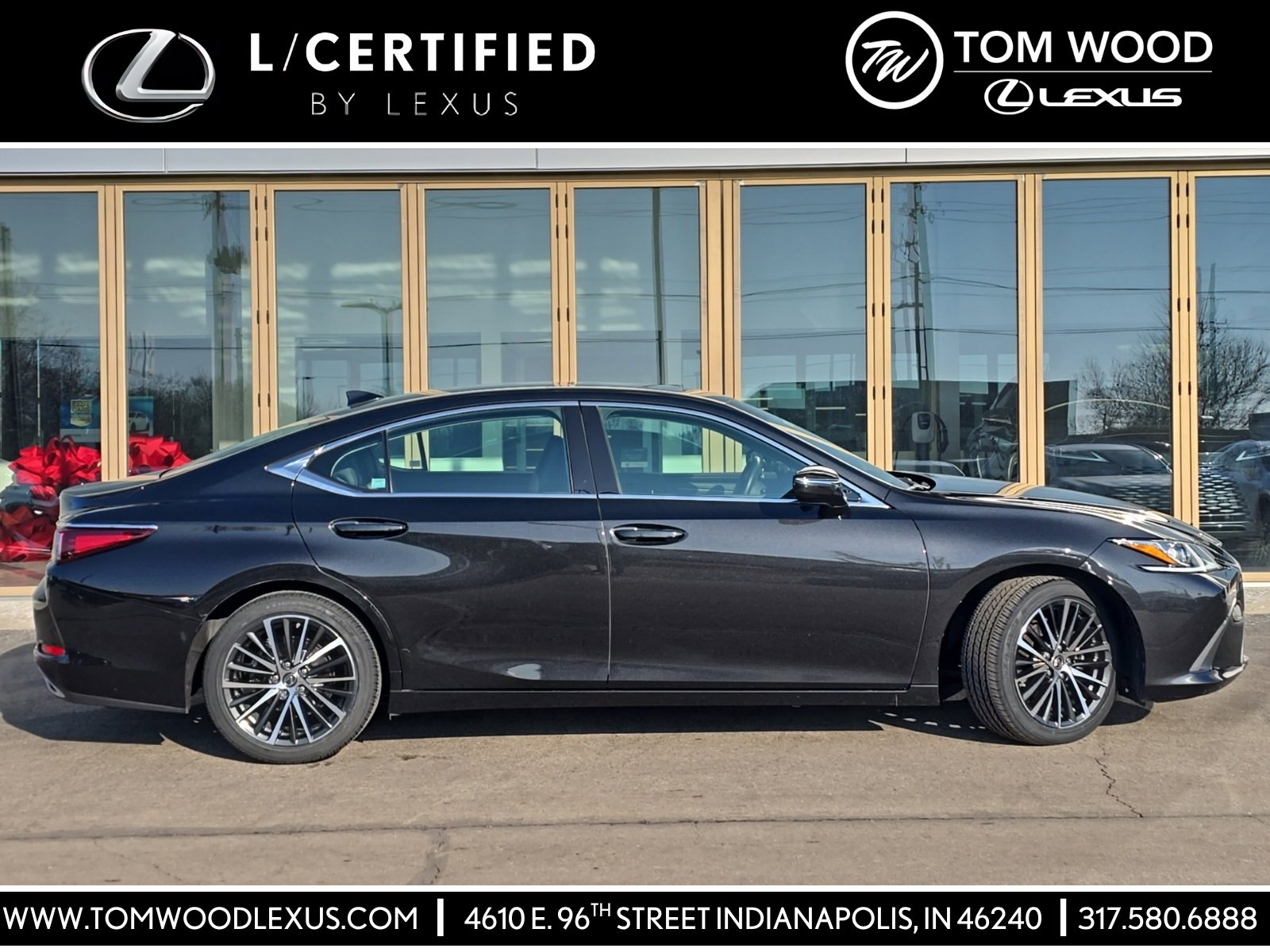 2024 Lexus ES 350's photo