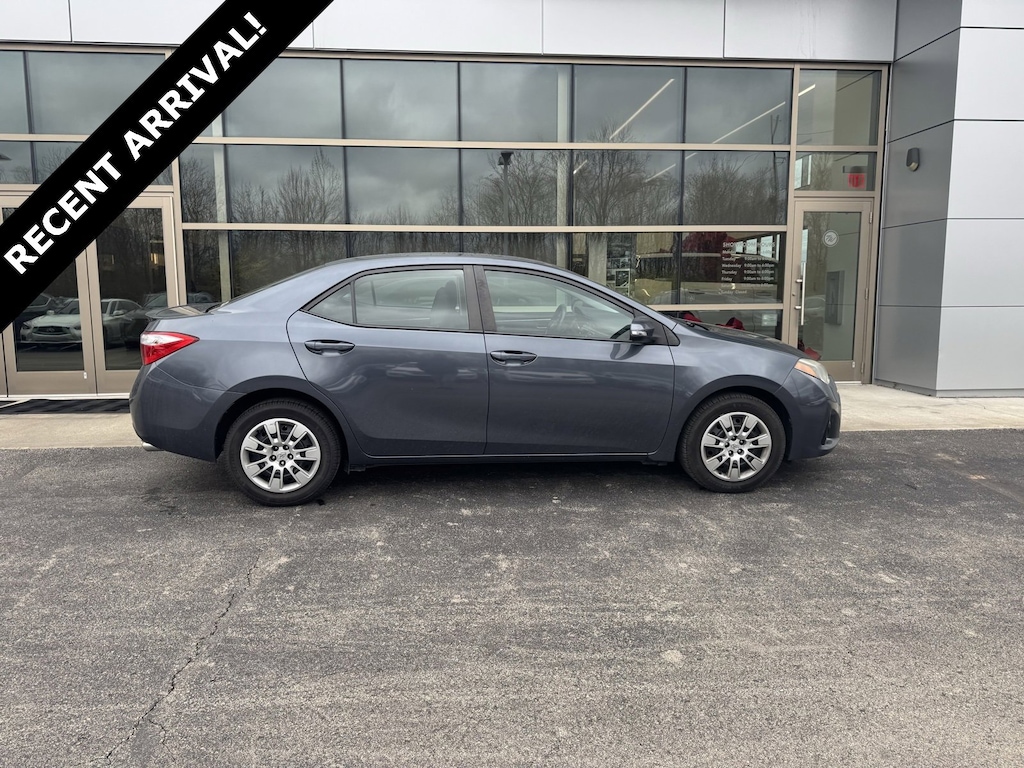 Used 2016 Toyota Corolla S Sedan