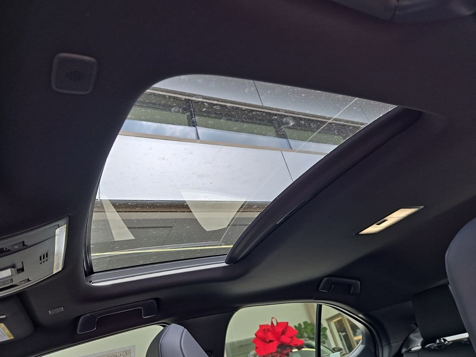 2026 Lexus UX Hybrid 300h F Sport Design - Photo 21