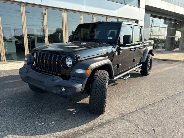 Used 2020 Jeep Gladiator Sport S with VIN 1C6HJTAG2LL182145 for sale in Indianapolis, IN