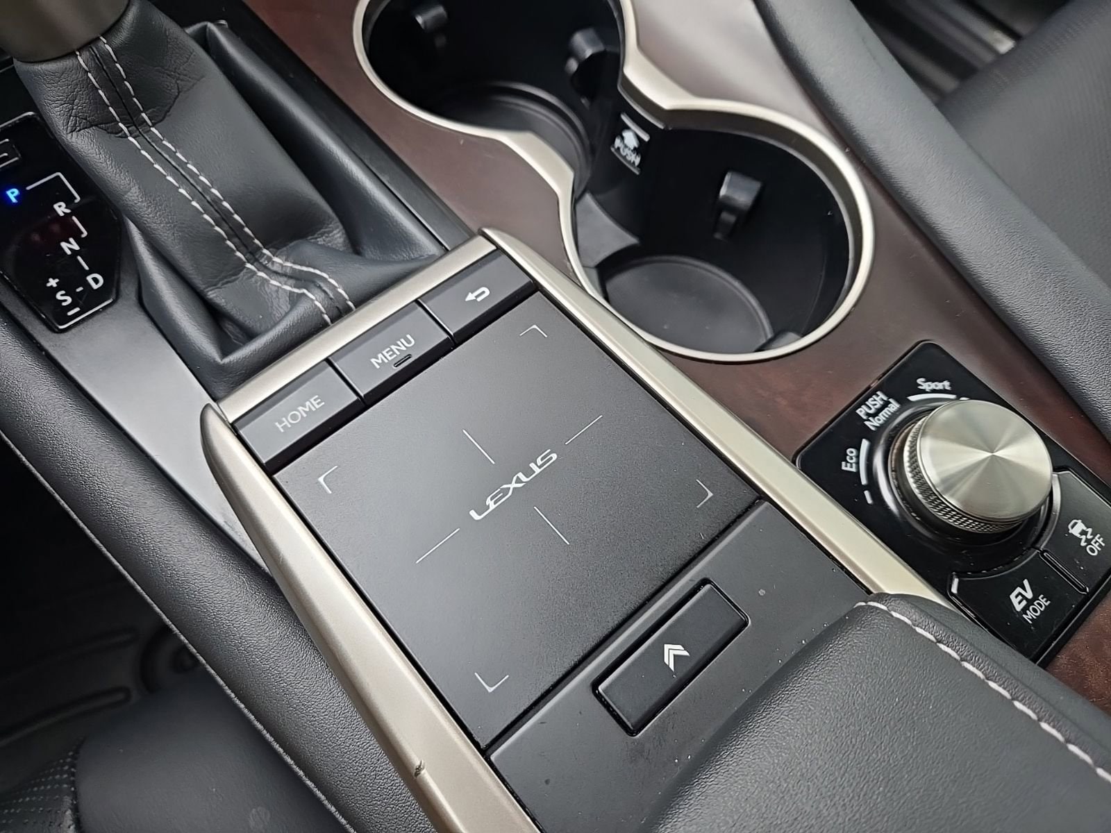 2021 Lexus RX Hybrid 450h - Photo 46