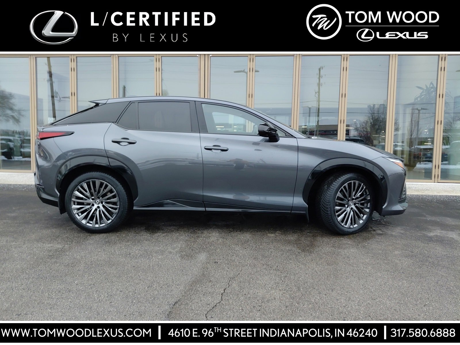 2023 Lexus RZ Luxury's photo