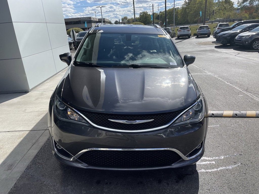 Used 2017 Chrysler Pacifica Touring L Plus Van
