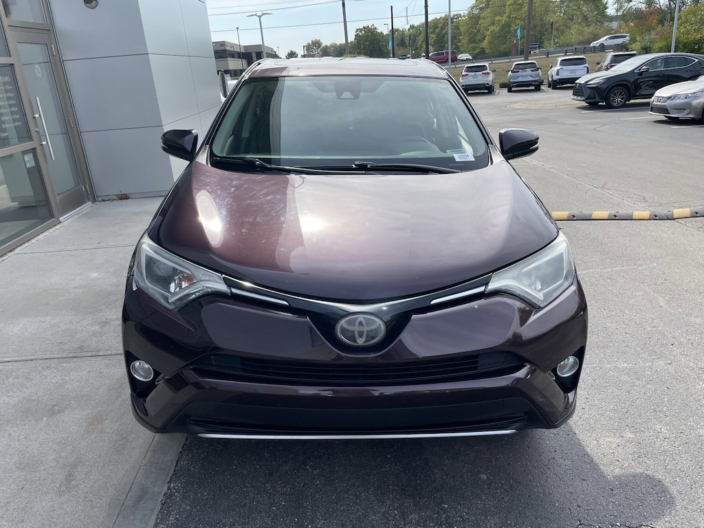 Used 2018 Toyota RAV4 XLE SUV
