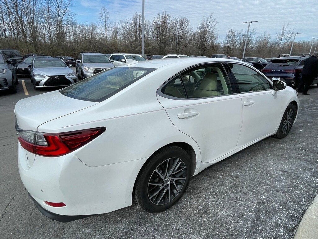 Used 2017 Lexus ES 350 Sedan