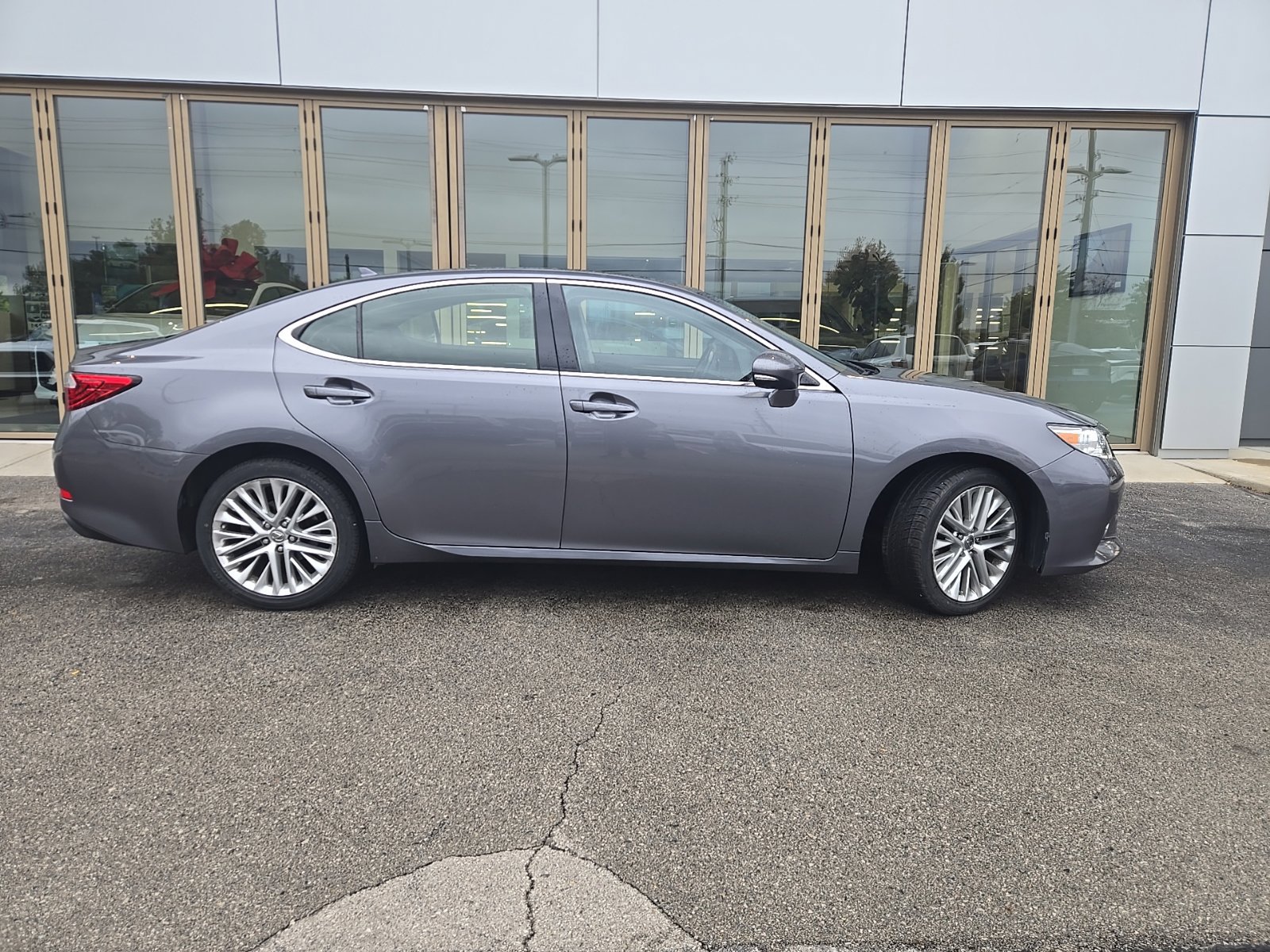 2014 Lexus ES
