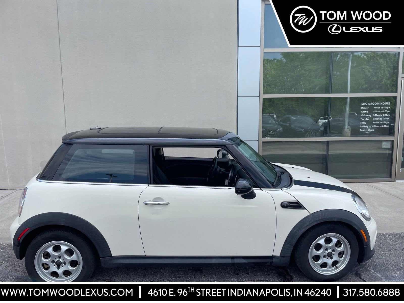 2013 MINI Cooper -'s photo