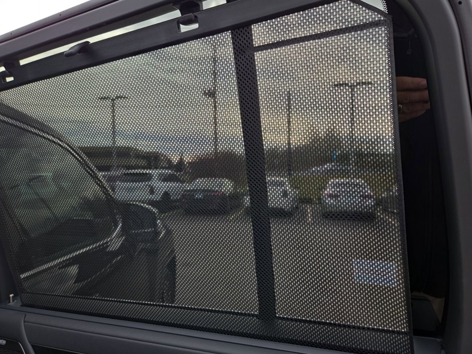 2025 Lexus LX 700h Luxury - Photo 32