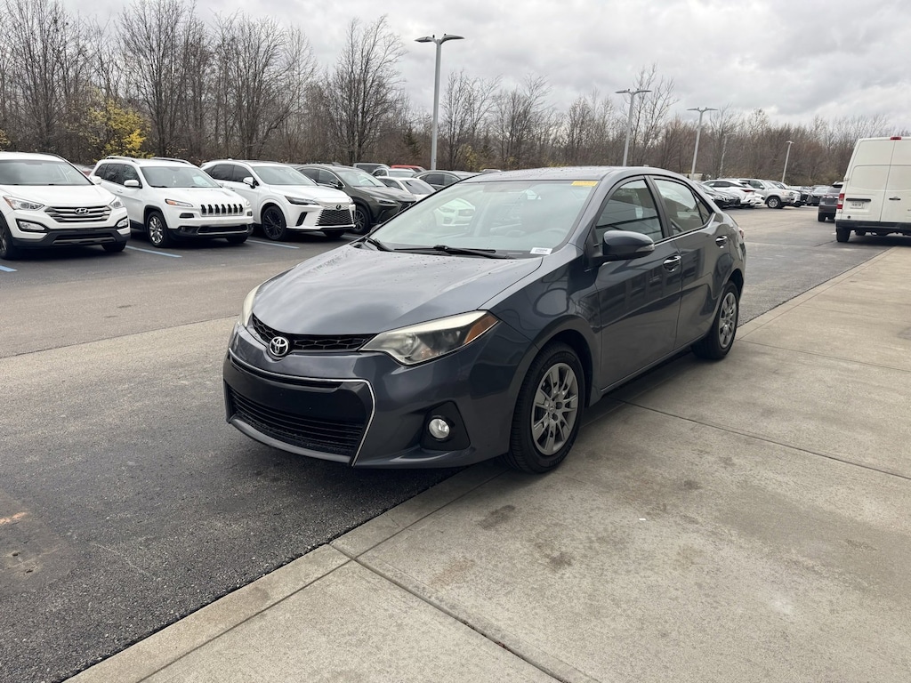 Used 2016 Toyota Corolla S Sedan