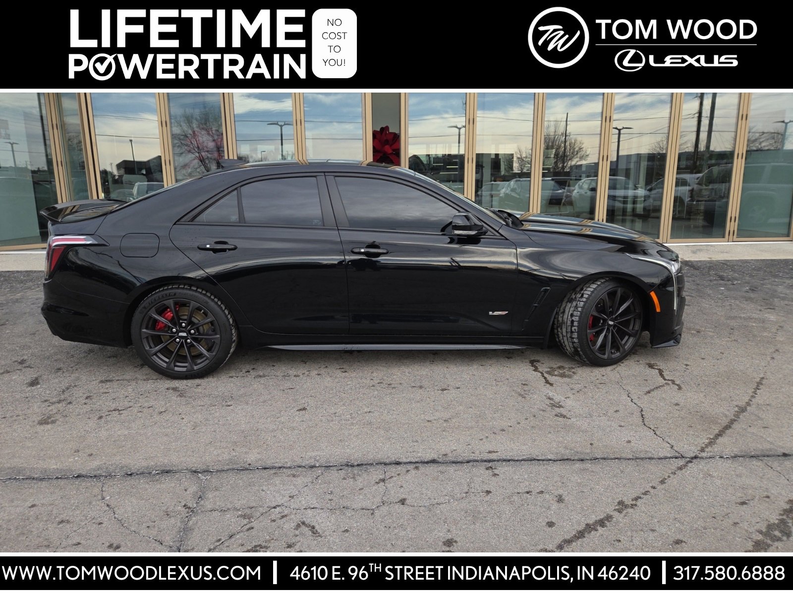 2023 Cadillac CT4 V-Series Blackwing's photo