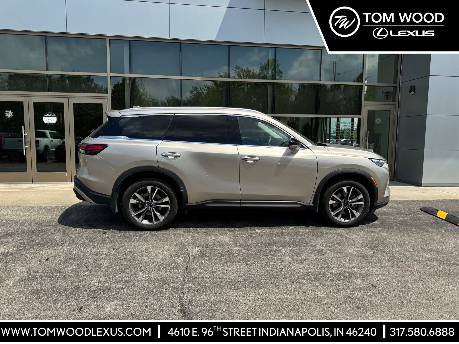 2024 INFINITI QX60 LUXE AWD's photo