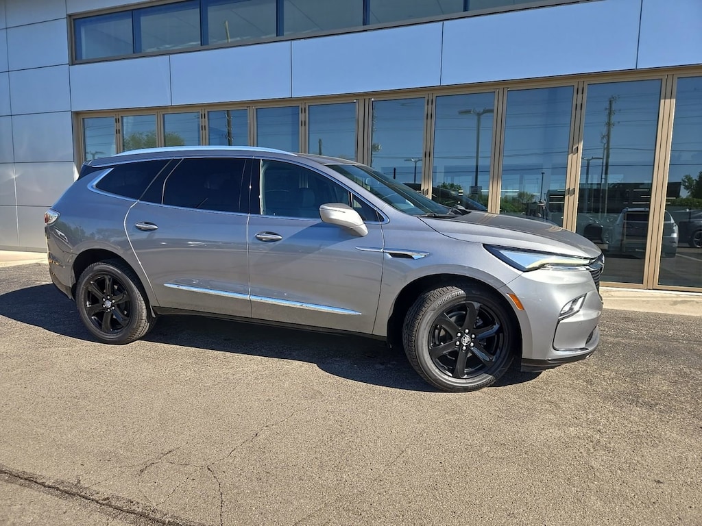 Used 2023 Buick Enclave Essence SUV