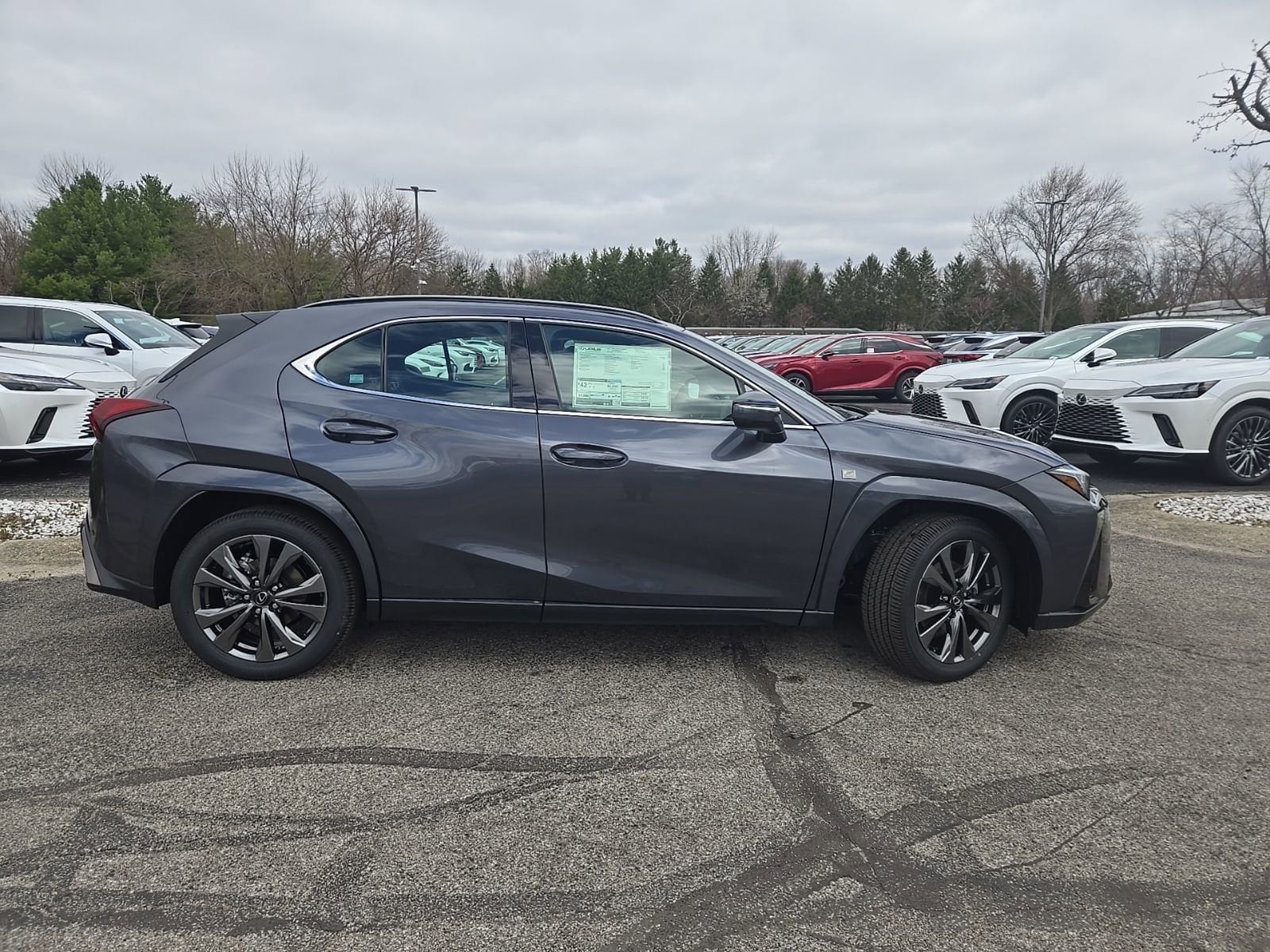 2026 Lexus UX Hybrid 300h F Sport Design - Photo 7