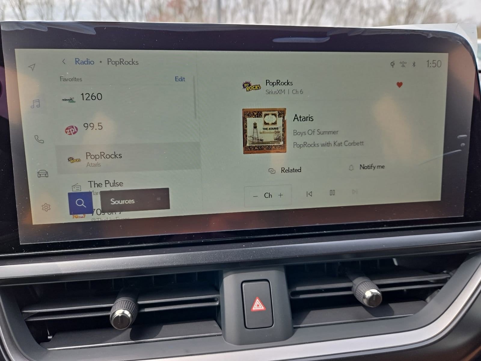 2026 Lexus UX Hybrid 300h Premium - Photo 43