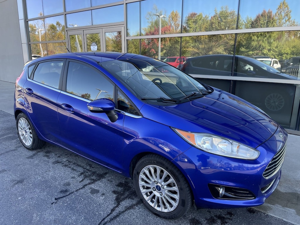 Used 2015 Ford Fiesta Titanium Hatchback