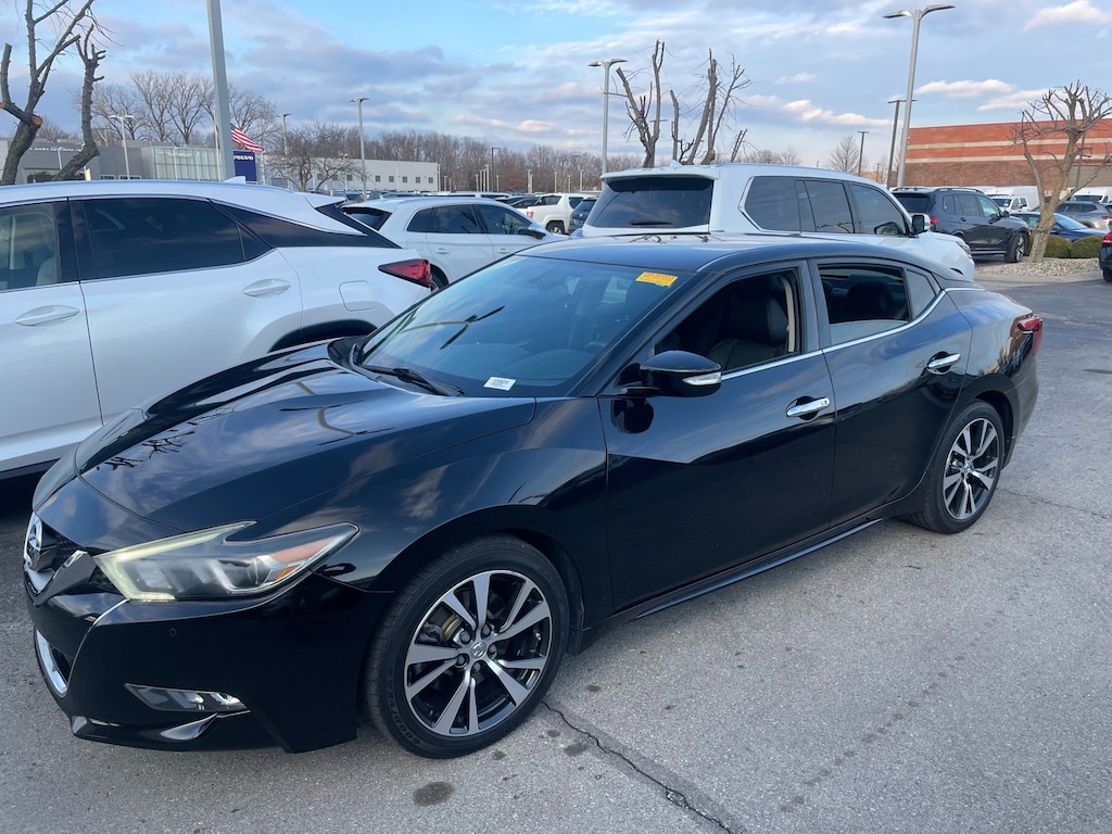 Used 2017 Nissan Maxima 3.5 SV Sedan