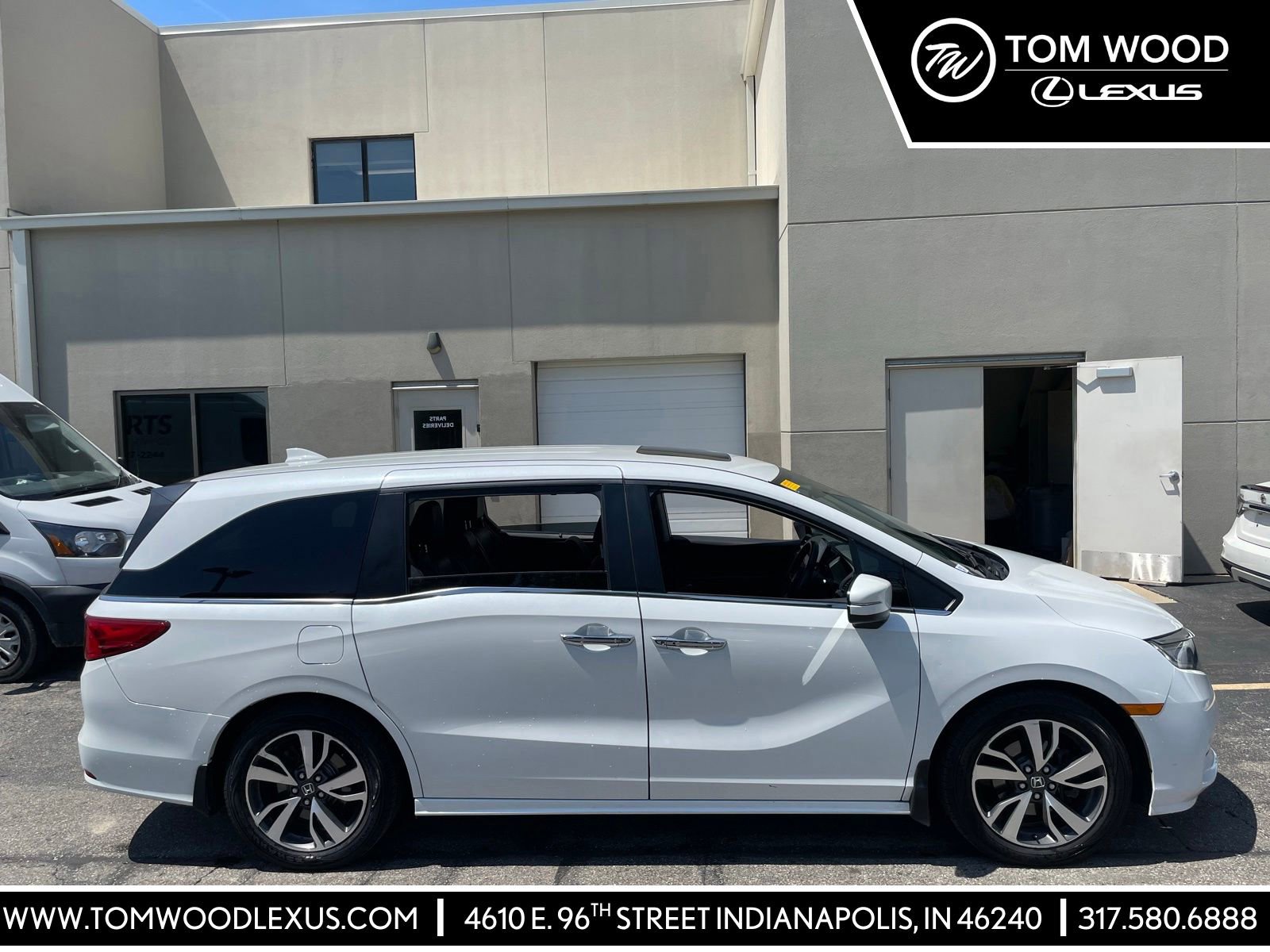 2021 Honda Odyssey Touring's photo