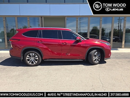 2020 Toyota Highlander XLE SUV