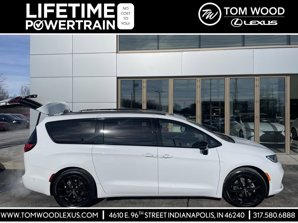 Used 2024 Chrysler Pacifica Limited Van Passenger Van