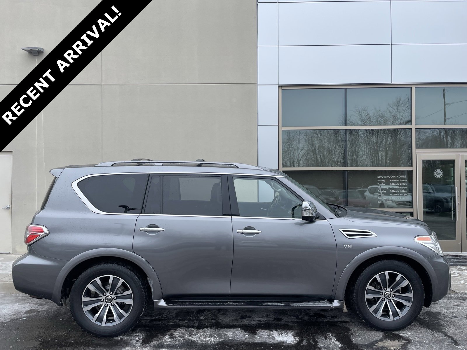 2018 Nissan Armada SL's photo