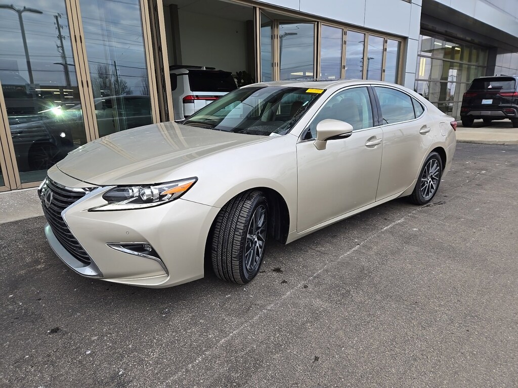 Used 2016 Lexus ES 350 Sedan