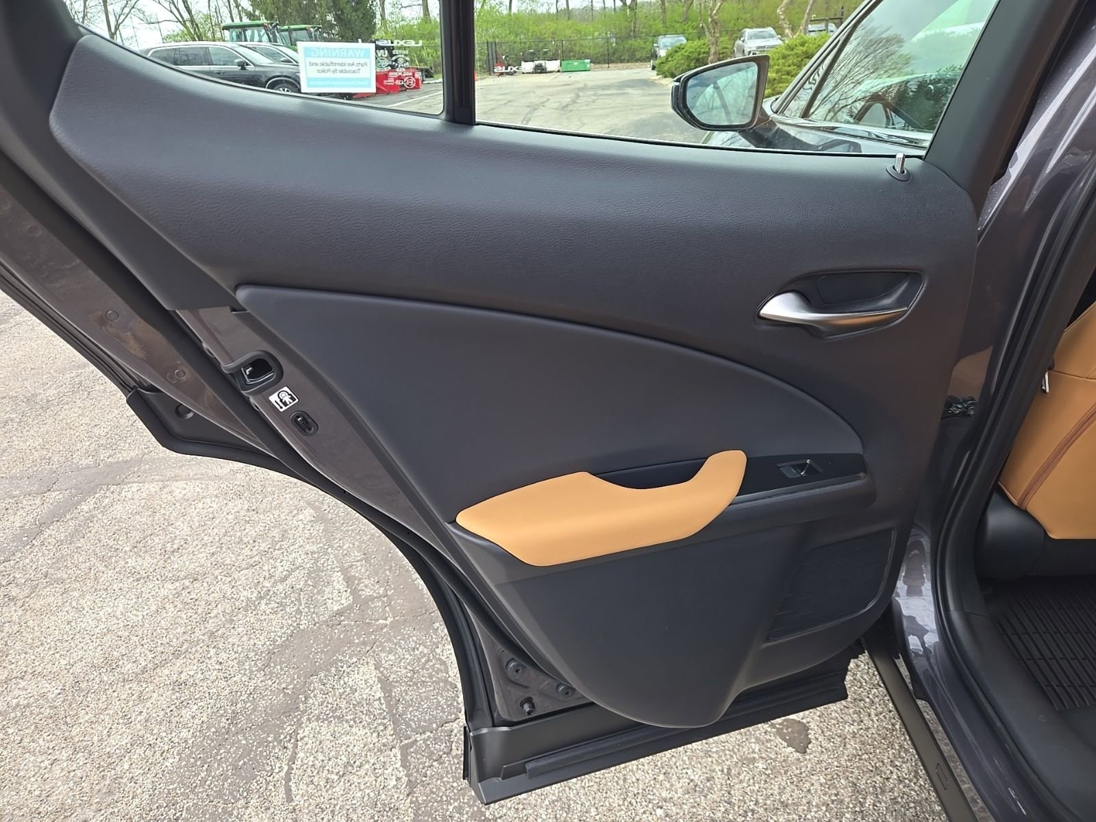 2026 Lexus UX Hybrid 300h Premium - Photo 29