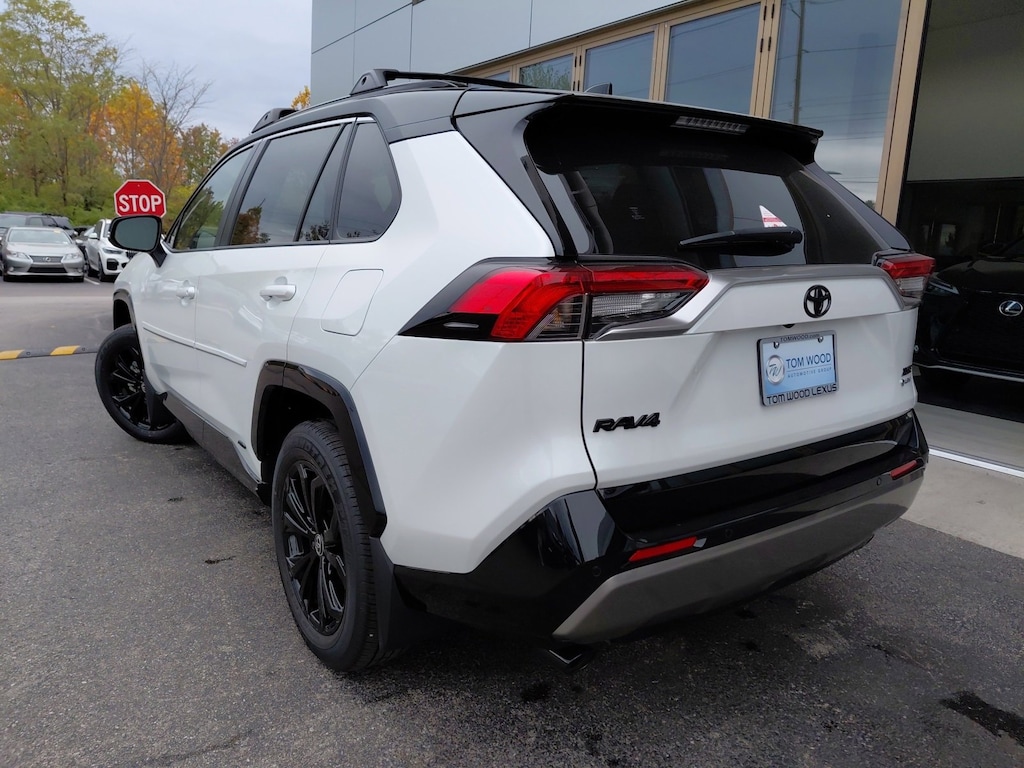 Used 2025 Toyota RAV4 Hybrid XSE SUV