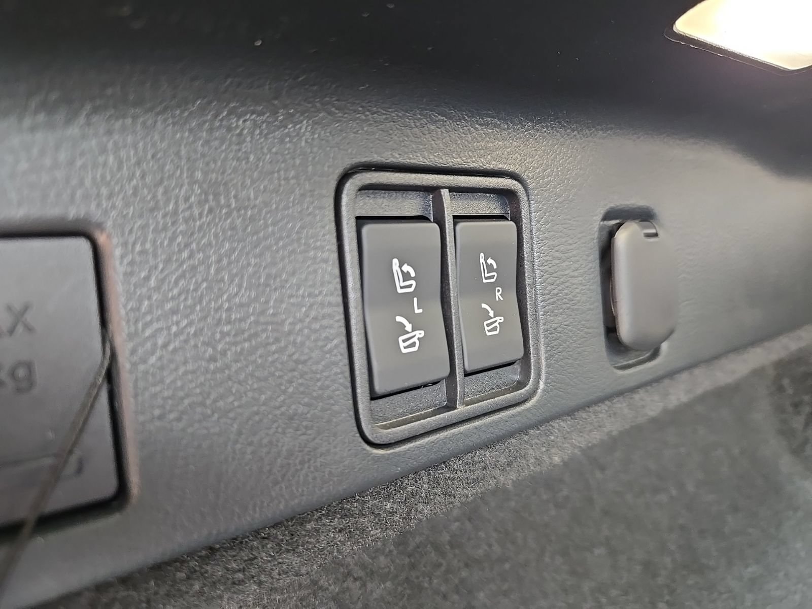 2026 Lexus RX 350 Luxury - Photo 19