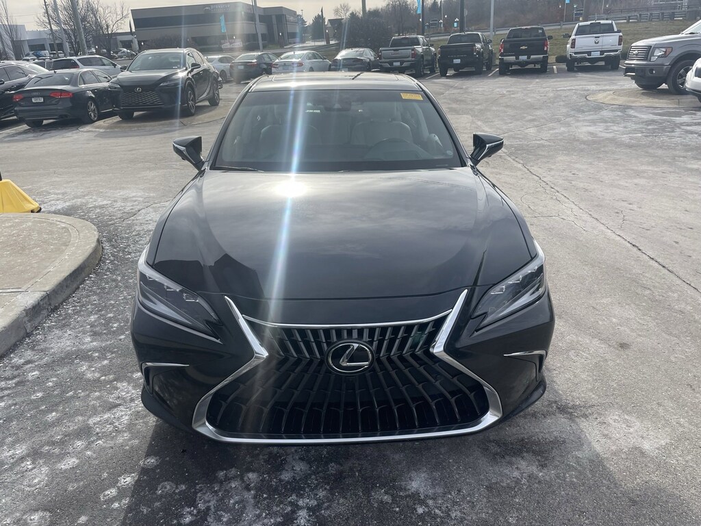 Used 2024 Lexus ES 300h Ultra Luxury Sedan