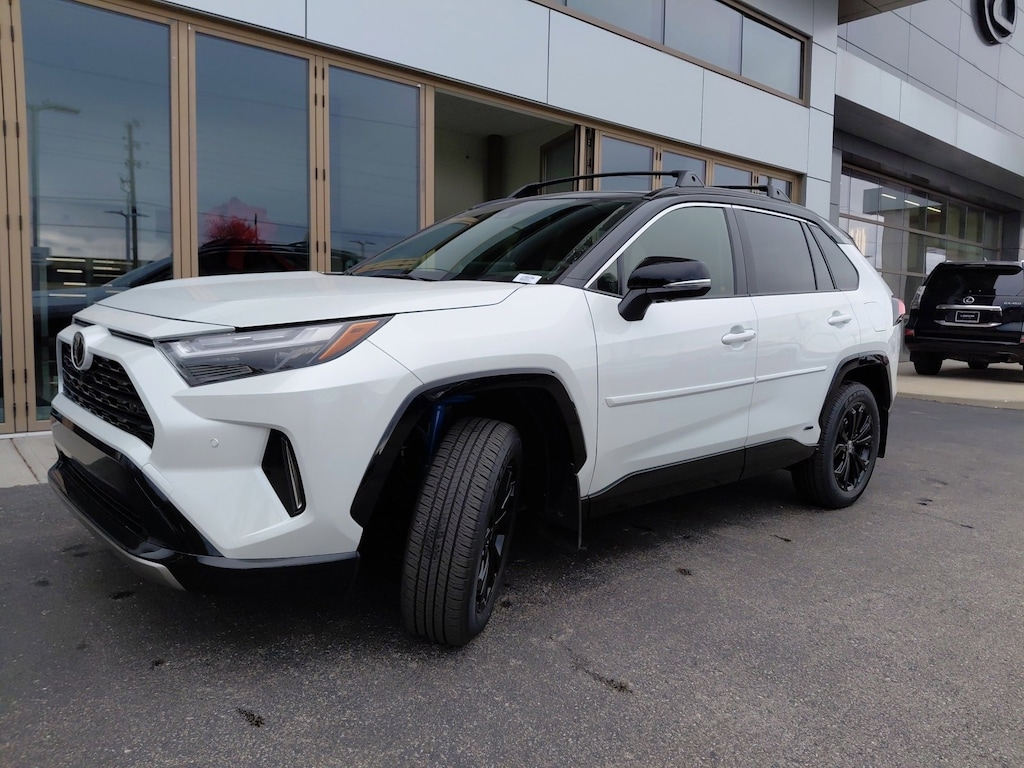 Used 2025 Toyota RAV4 Hybrid XSE SUV