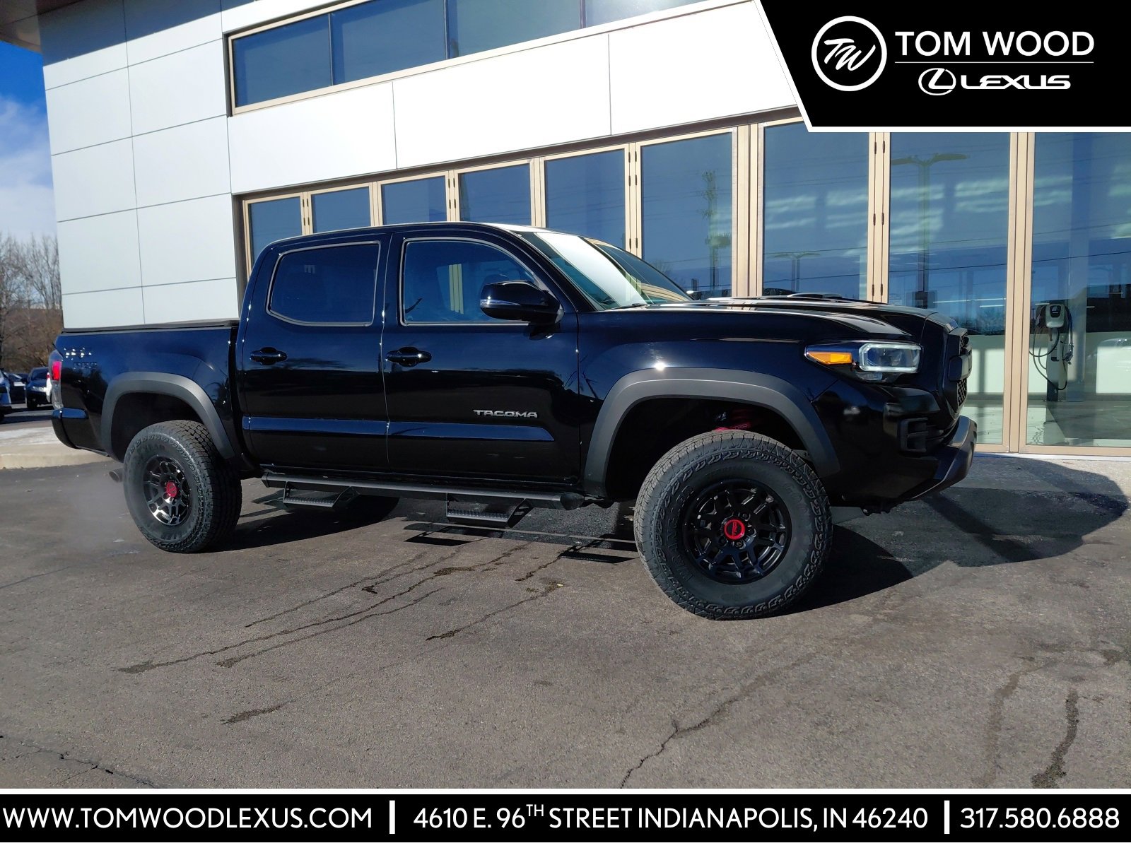 2023 Toyota Tacoma TRD Pro's photo