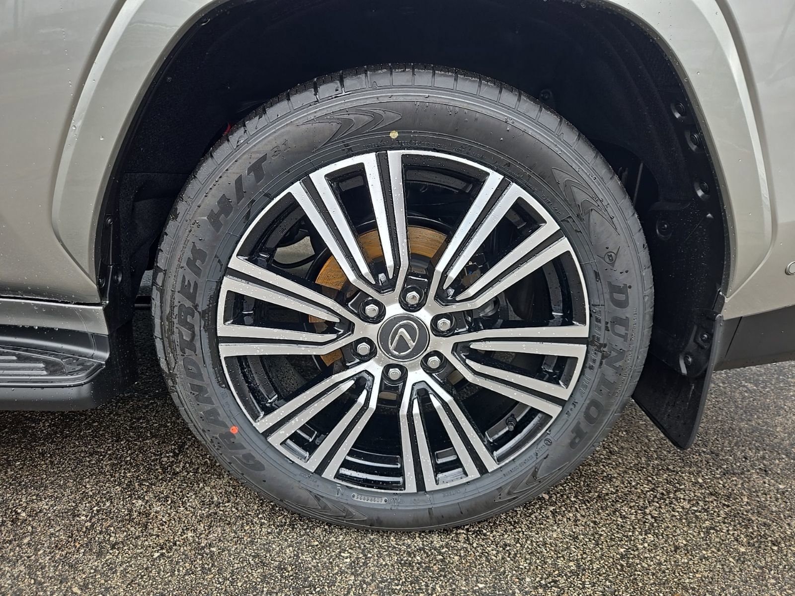 2026 Lexus LX 700h Luxury - Photo 19