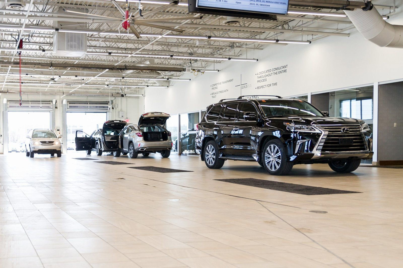 2025 Lexus LX 700h Luxury - Photo 61