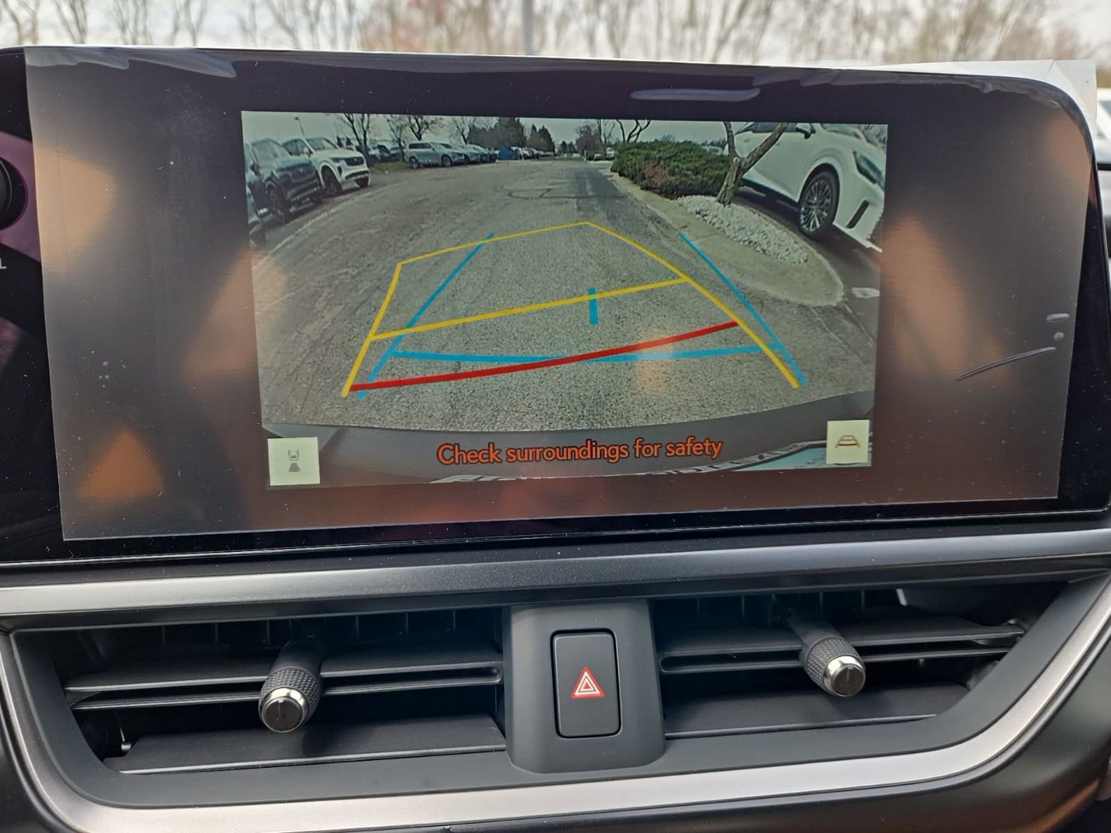 2026 Lexus UX Hybrid 300h Premium - Photo 44