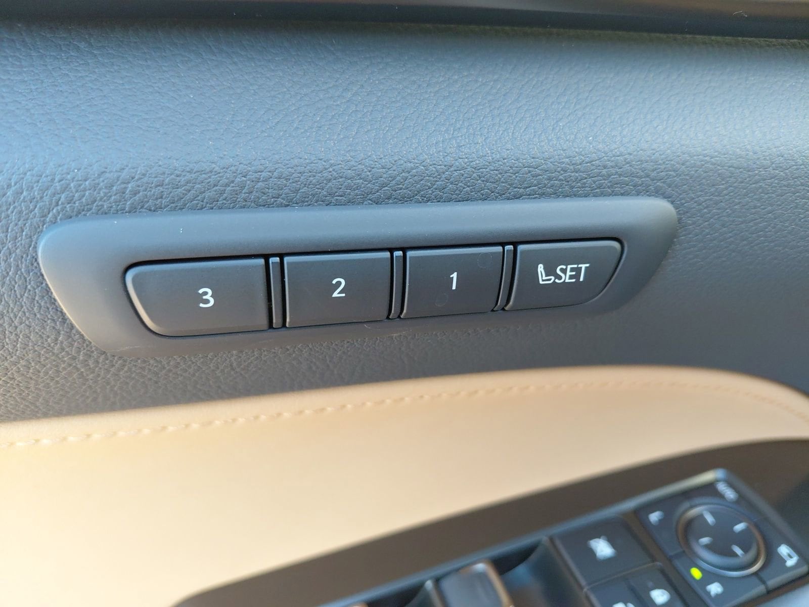 2026 Lexus NX 450h+ Premium - Photo 21