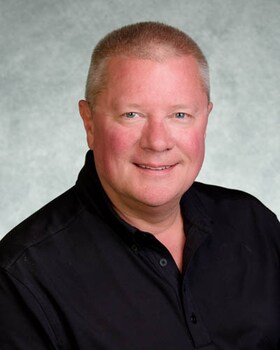 Staff member Steve Card from 76da1442f8ad