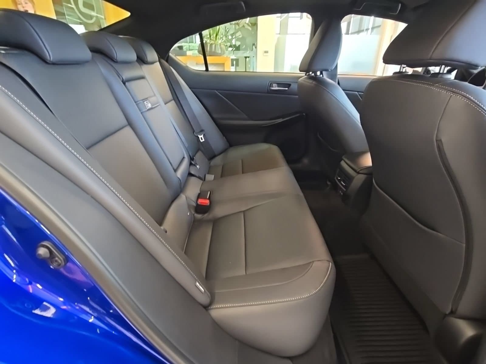 2026 Lexus IS 350 F SPORT DESIGN - Photo 27