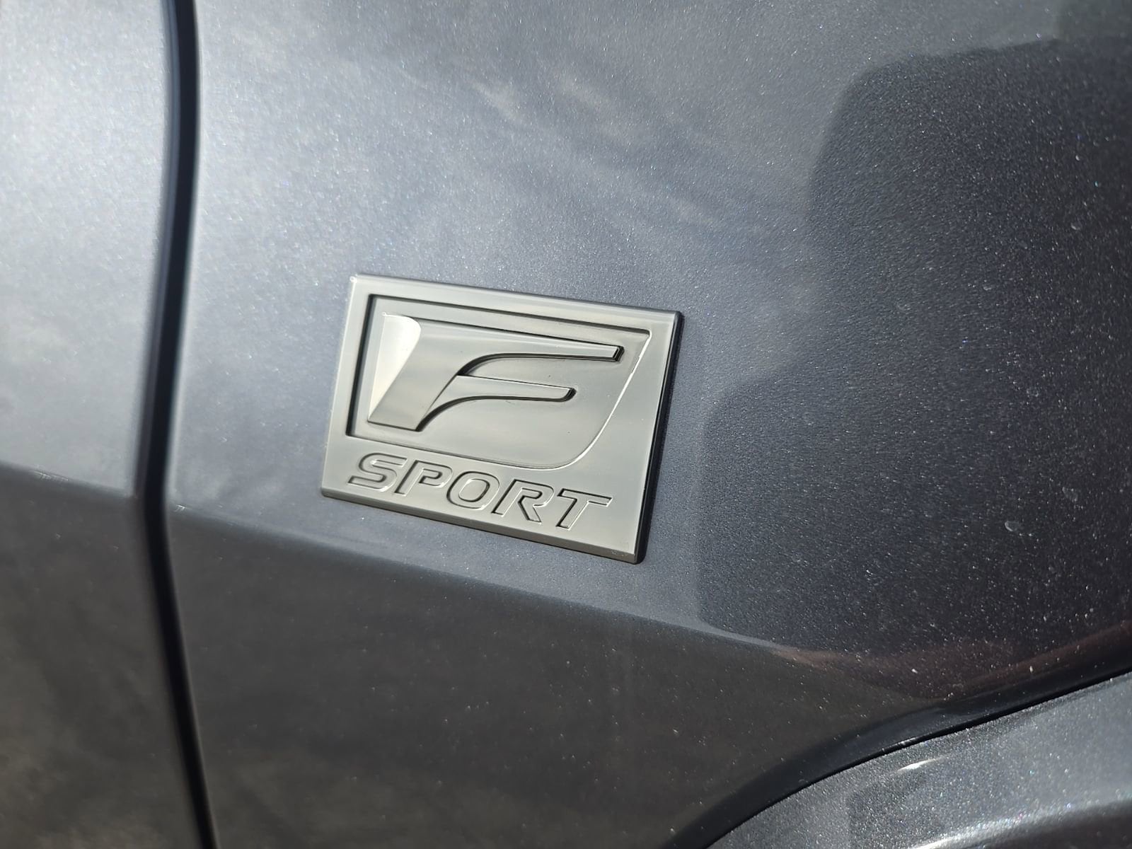 2026 Lexus UX Hybrid 300h F Sport Design - Photo 7