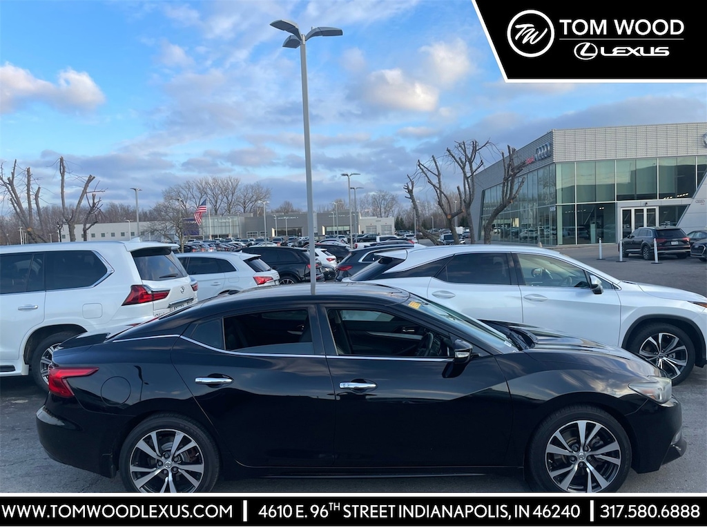 Used 2017 Nissan Maxima 3.5 SV Sedan
