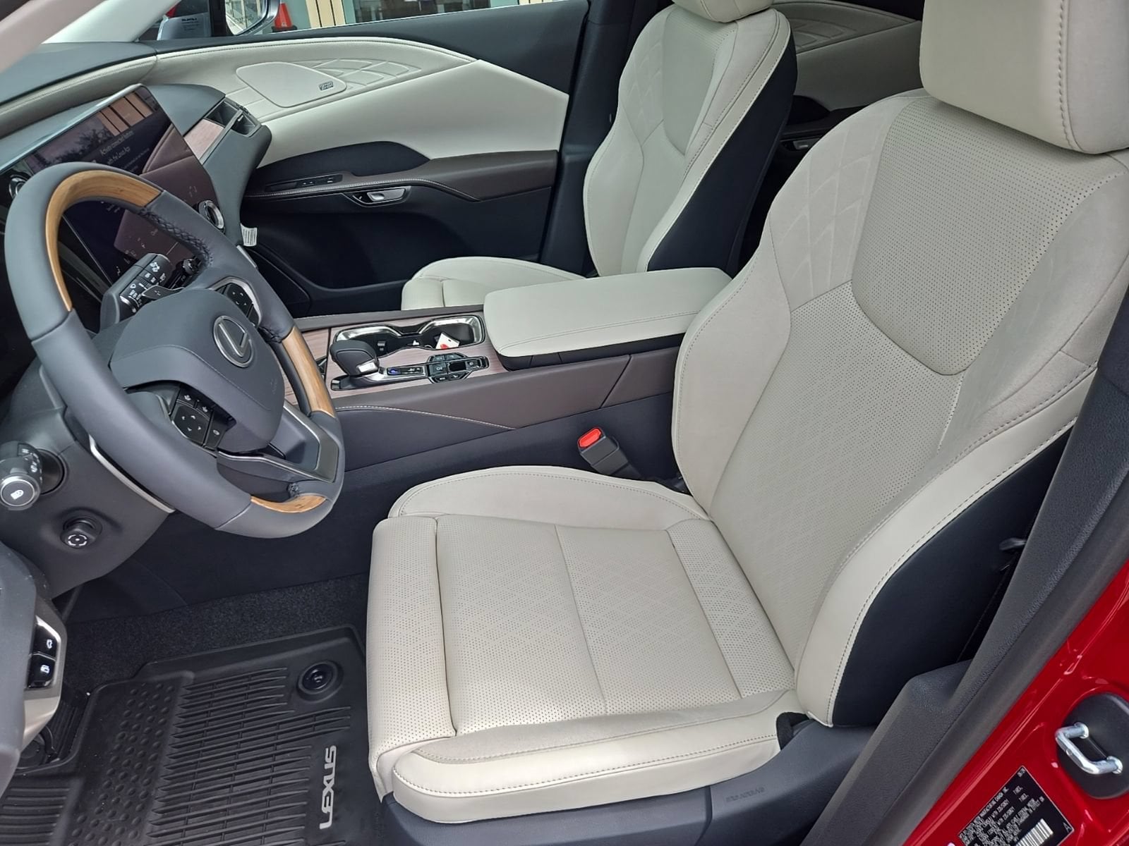 2026 Lexus RX 350 Luxury - Photo 24