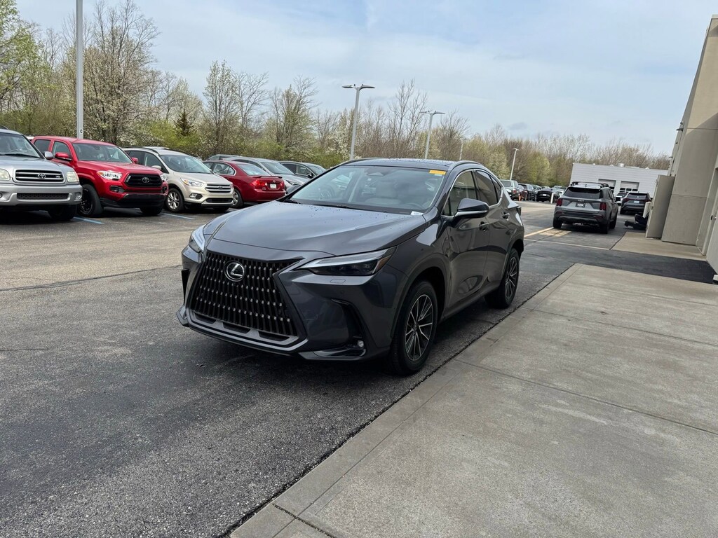 Used 2025 Lexus NX 350h Luxury SUV