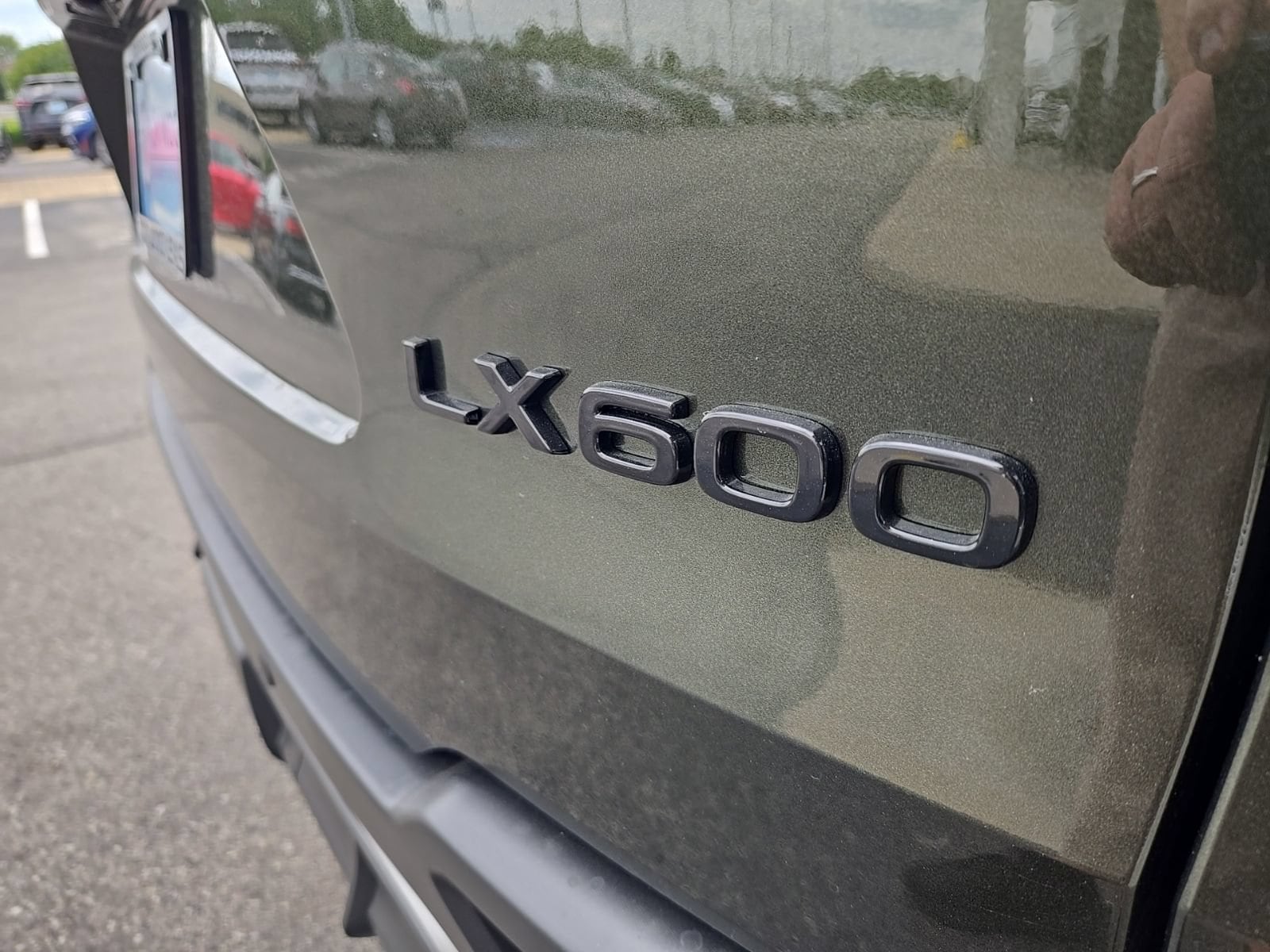 2026 Lexus LX 600 F-Sport - Photo 17