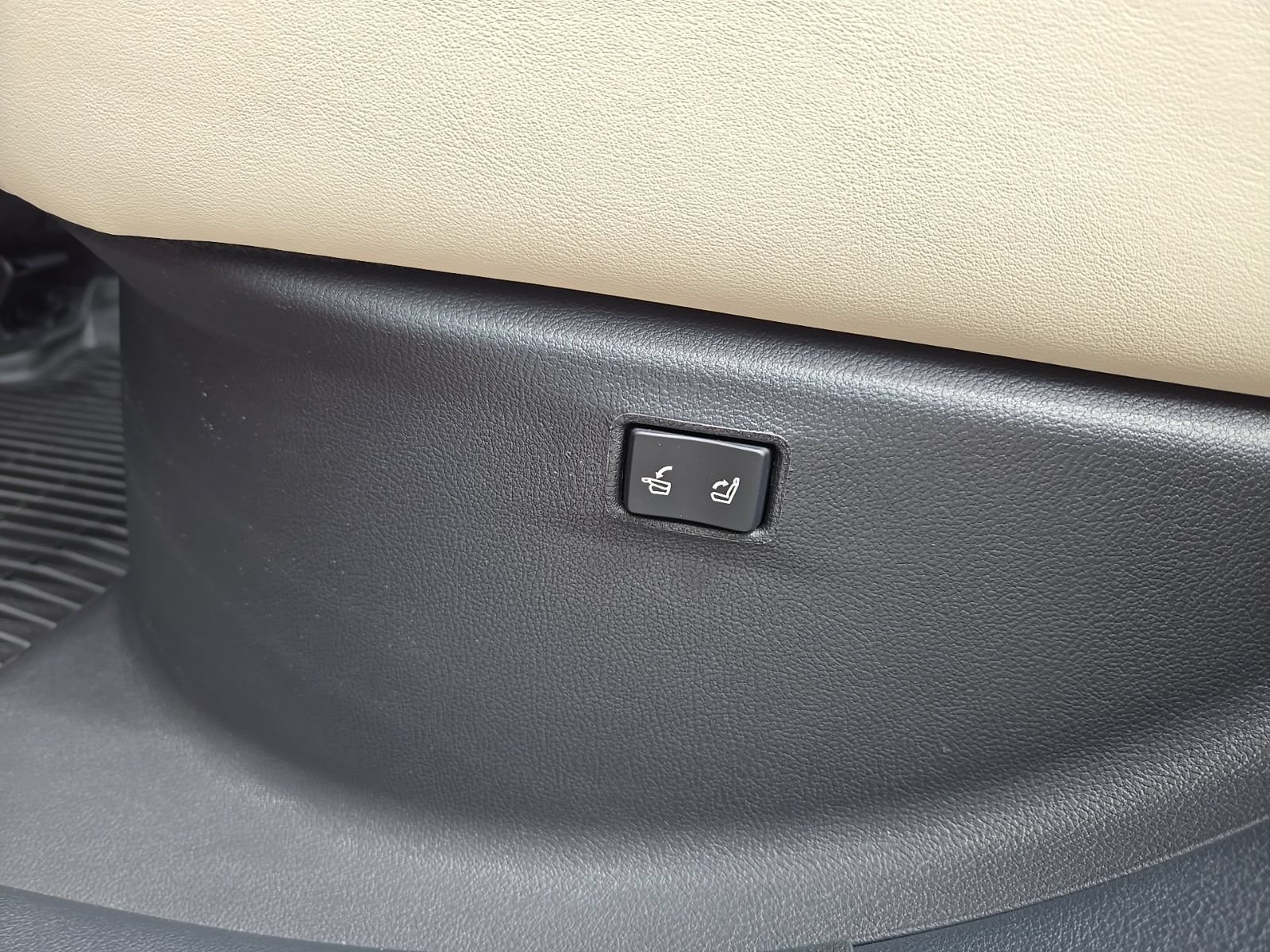 2026 Lexus RX 350 Luxury - Photo 35