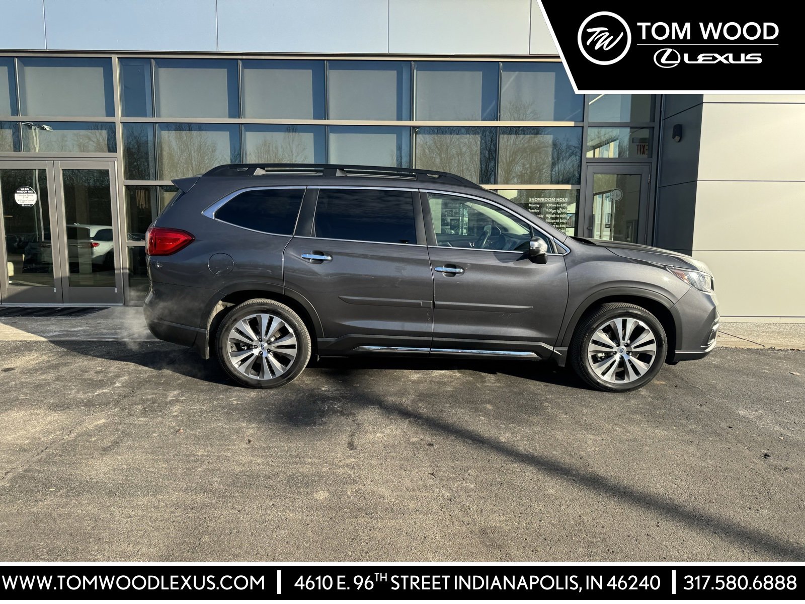 2020 Subaru Ascent Touring's photo